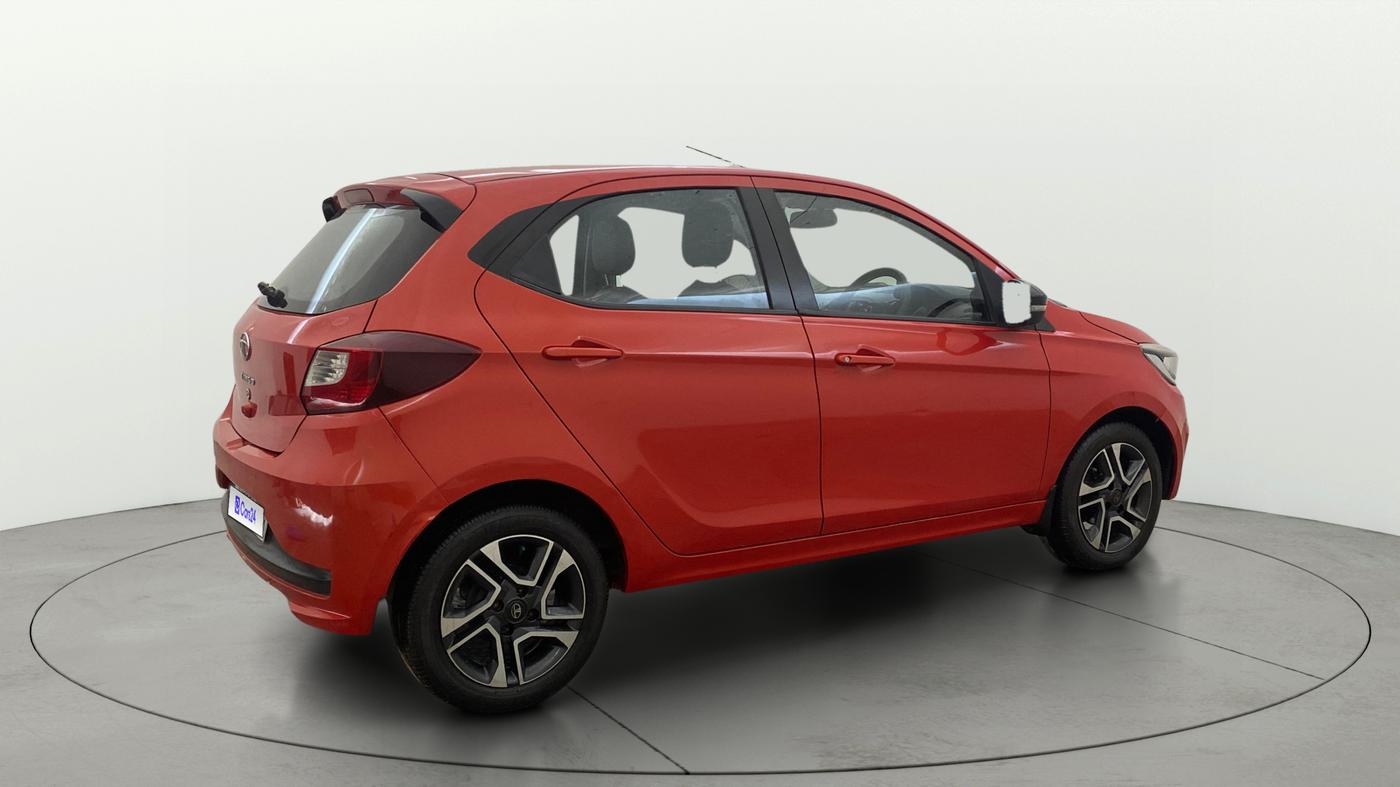 2020 Tata Tiago XZA PLUS PETROL, Petrol, Automatic, 98,344 km, Right Back Diagonal
