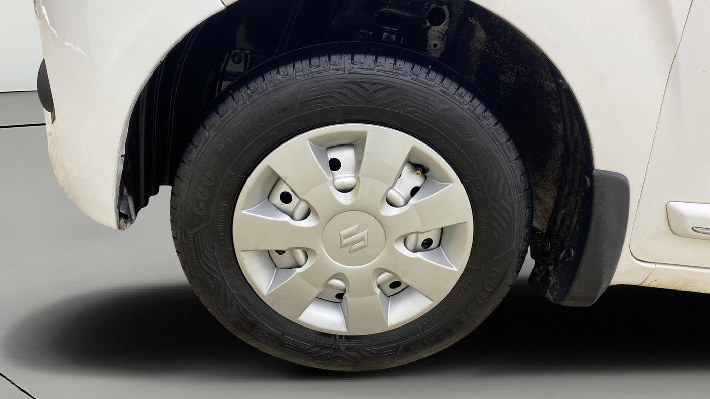 2021 Maruti New Wagon-R LXI CNG 1.0, CNG, Manual, 94,927 km, Left Front Wheel