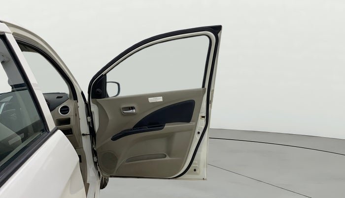 2014 Maruti Celerio VXI AMT, Petrol, Automatic, 33,767 km, RHS Front Door