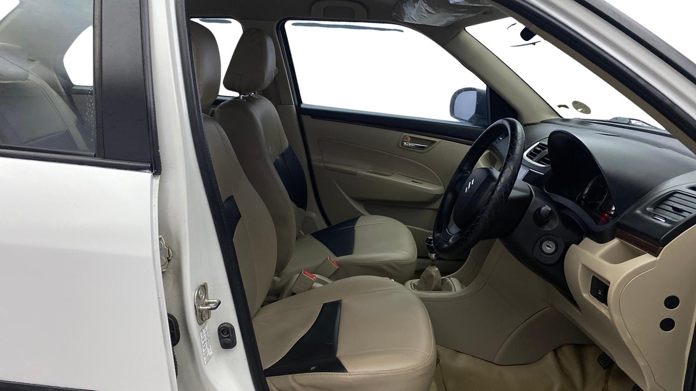 2017 Maruti Swift Dzire VXI, Petrol, Manual, 51,472 km, Right Side Front Door Cabin