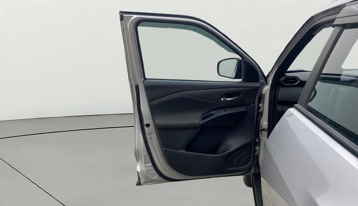 2025 Nissan MAGNITE Acenta B4D 1.0 Petrol MT, Petrol, Manual, 15,265 km, LHS Front Door