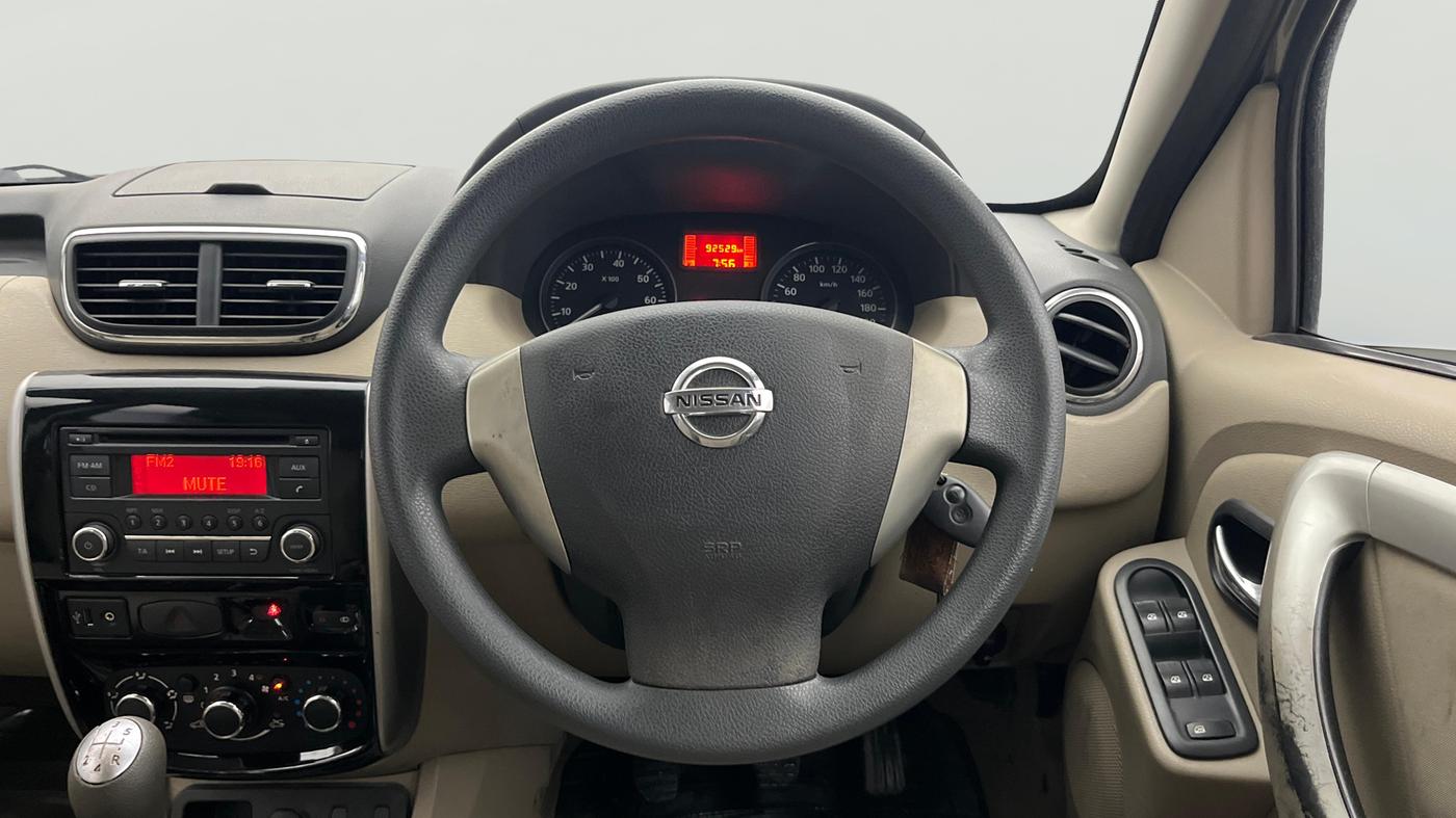 2015 Nissan Terrano XL (P), Petrol, Manual, 92,479 km, Steering Wheel Close Up