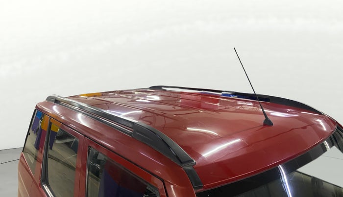 2016 Mahindra TUV300 T6, Diesel, Manual, 75,838 km, Roof