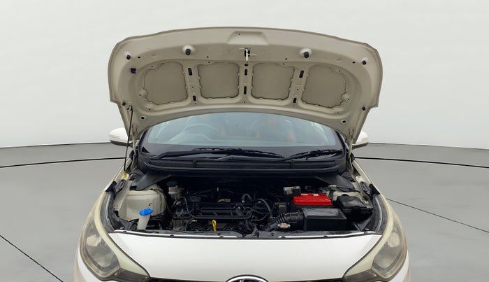 2017 Hyundai Elite i20 ASTA 1.2 DUAL TONE, Petrol, Manual, 50,403 km, Open Bonet