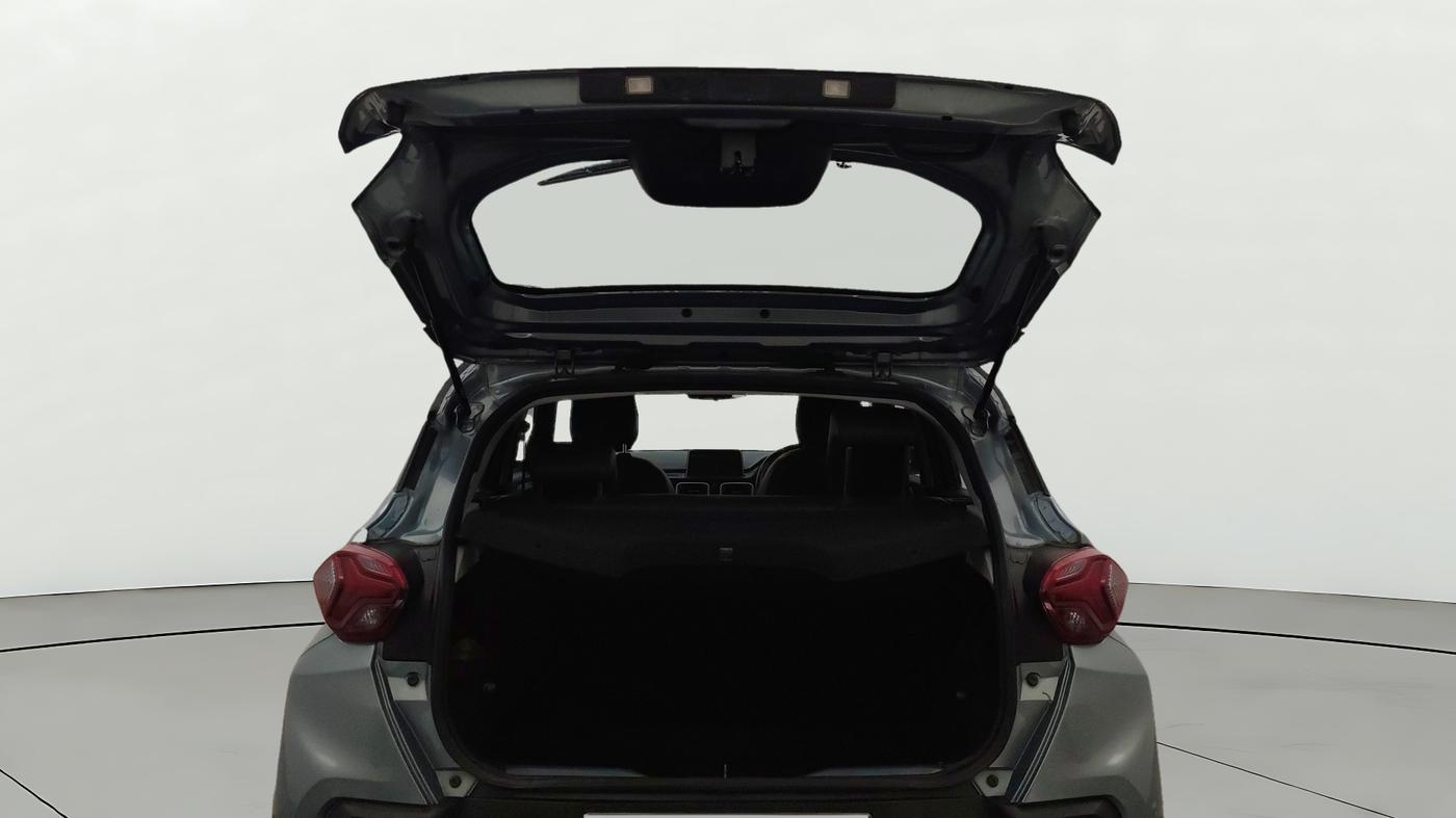 2021 Tata PUNCH CREATIVE  AMT, Petrol, Automatic, 22,727 km, Boot Door Open