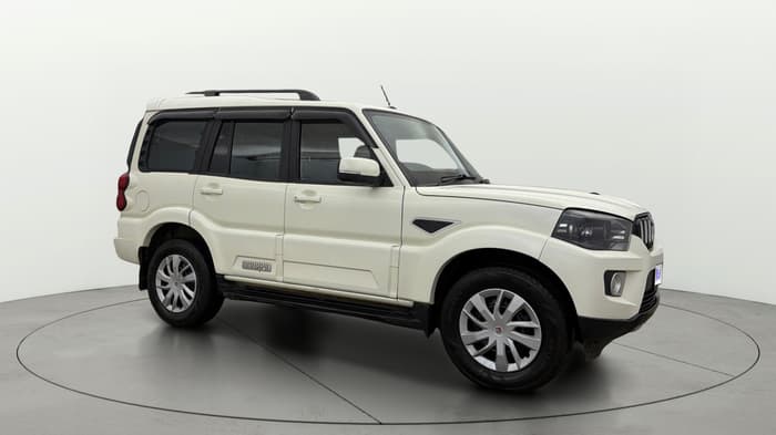 2022 Mahindra Scorpio S9, Diesel, Manual, 80,811 km, Right Front Diagonal