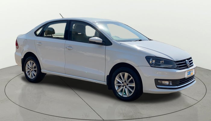 2017 Volkswagen Vento HIGHLINE PETROL AT, Petrol, Automatic, 86,755 km, Right Front Diagonal