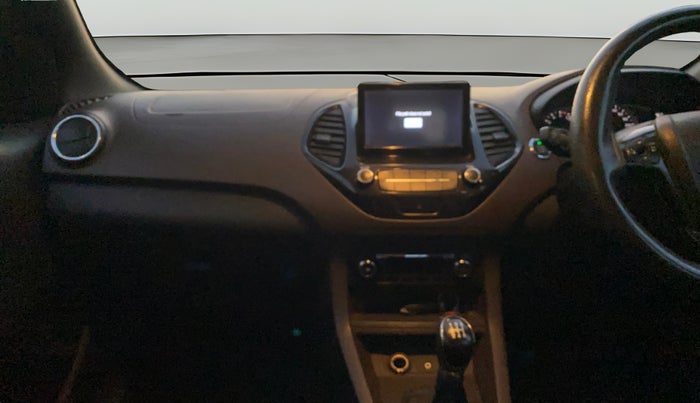 2018 Ford FREESTYLE TITANIUM 1.5 DIESEL, Diesel, Manual, 1,30,602 km, Air Conditioner