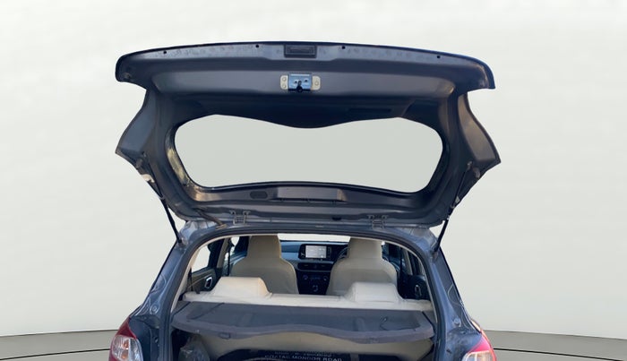 2020 Hyundai GRAND I10 NIOS SPORTZ AMT 1.2 KAPPA VTVT, CNG, Automatic, 85,637 km, Boot Door Open