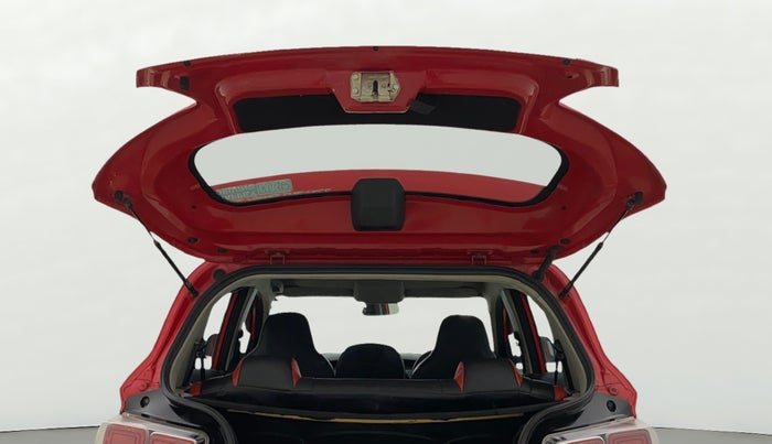 2018 Mahindra KUV 100 NXT K2 P 6 STR, Petrol, Manual, 33,543 km, Boot Door Open