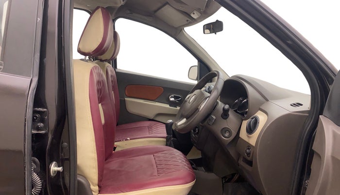 2015 Renault Lodgy 85 PS RXZ, Diesel, Manual, 1,37,572 km, Right Side Front Door Cabin