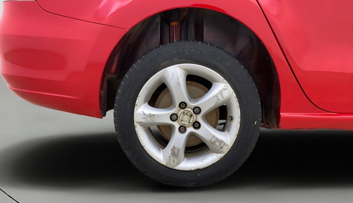 2012 Skoda Rapid ELEGANCE 1.6 TDI CR MT, Diesel, Manual, 64,358 km, Right Rear Wheel