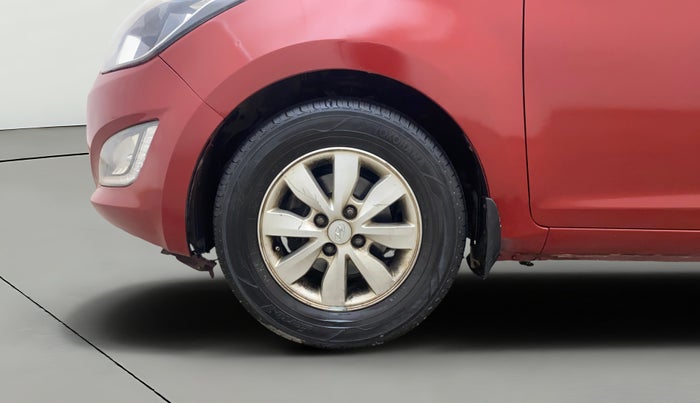 2013 Hyundai i20 SPORTZ 1.2, Petrol, Manual, 87,769 km, Left Front Wheel