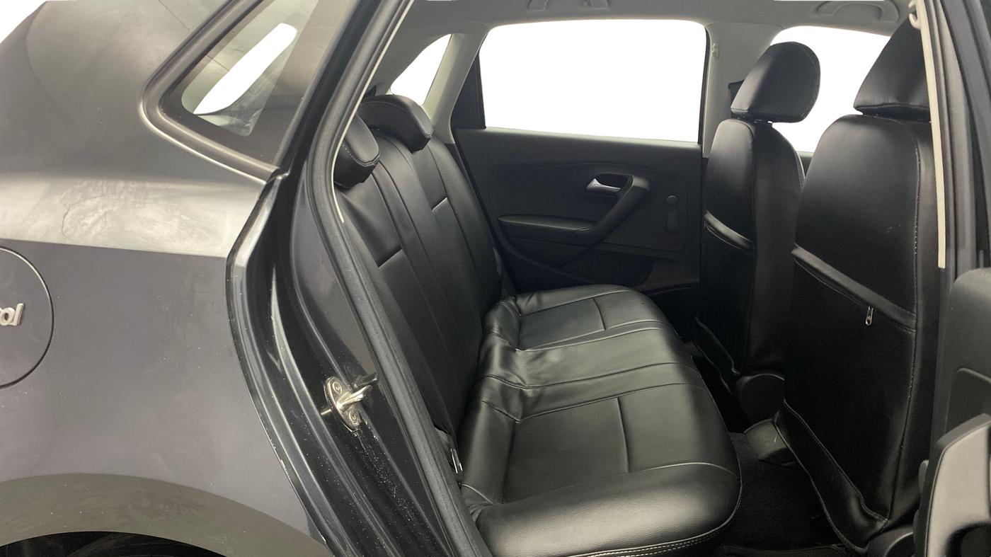2021 Volkswagen Polo TRENDLINE 1.0L, Petrol, Manual, 26,862 km, Right Side Rear Door Cabin