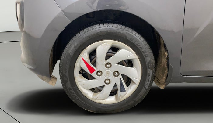 2019 Hyundai NEW SANTRO SPORTZ CNG, CNG, Manual, 1,00,156 km, Left Front Wheel