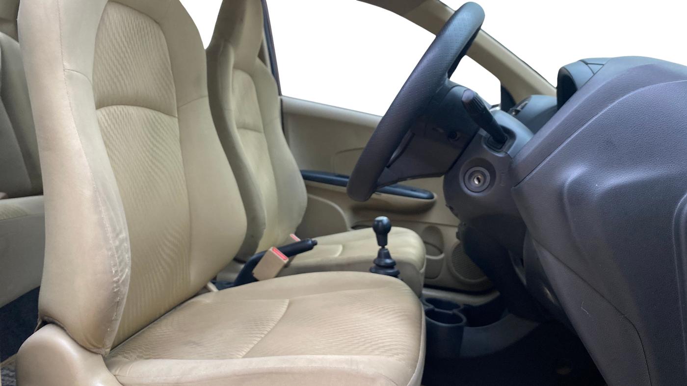 2016 Honda Amaze 1.2L I-VTEC S, Petrol, Manual, 95,579 km, Right Side Front Door Cabin