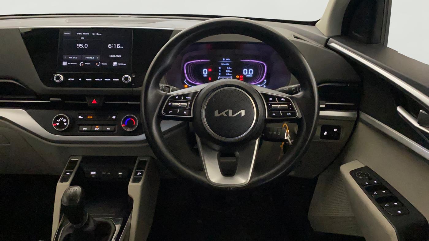 2022 KIA CARENS PRESTIGE 1.4 PETROL 7 STR, Petrol, Manual, 30,835 km, Steering Wheel Close Up