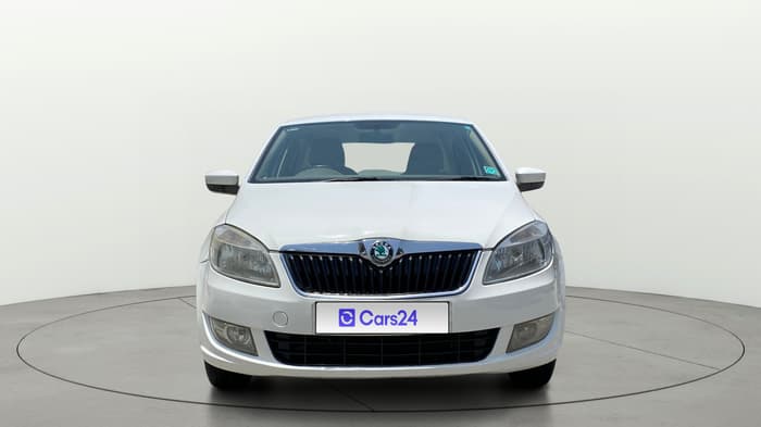 2013 Skoda Rapid AMBITION 1.6 MPI AT, Petrol, Automatic, 76,221 km, Front