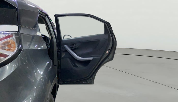 2021 Tata NEXON XM PETROL, Petrol, Manual, 80,425 km, RHS Rear Door