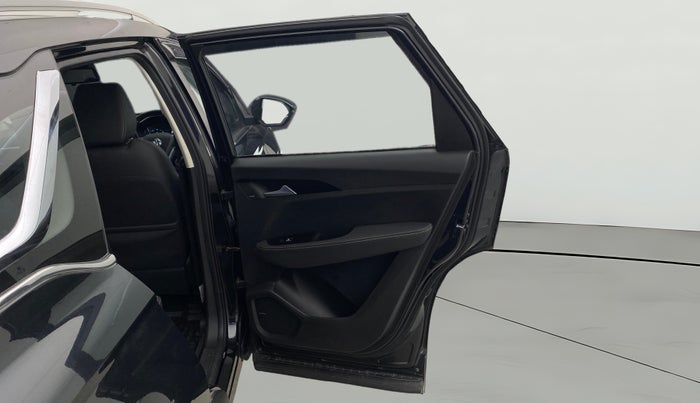 2019 MG HECTOR SHARP 2.0 DIESEL, Diesel, Manual, 1,22,590 km, RHS Rear Door