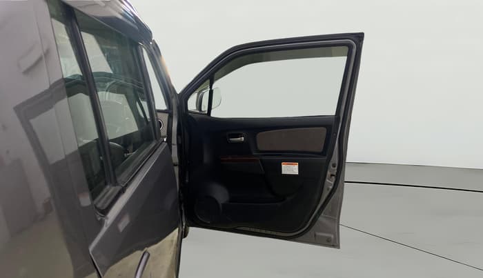 2014 Maruti Wagon R 1.0 LXI CNG, CNG, Manual, 73,657 km, RHS Front Door