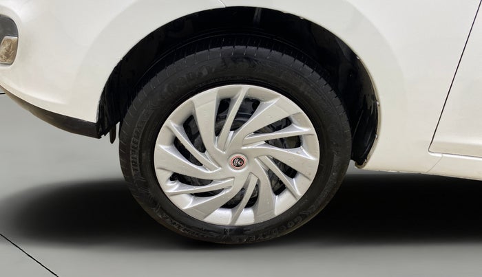 2016 Tata Zest XMS PETROL, CNG, Manual, 98,185 km, Left Front Wheel