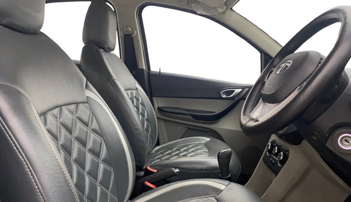 2017 Tata Tiago XZ PETROL, Petrol, Manual, 27,861 km, Right Side Front Door Cabin