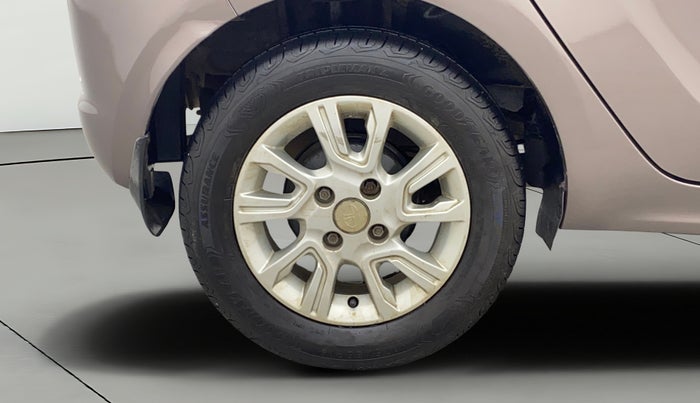 2018 Tata Tiago XZA PETROL, Petrol, Automatic, 42,438 km, Right Rear Wheel