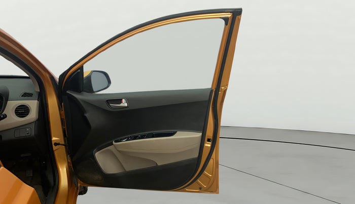 2016 Hyundai Grand i10 SPORTZ 1.2 KAPPA VTVT, Petrol, Manual, 45,125 km, RHS Front Door