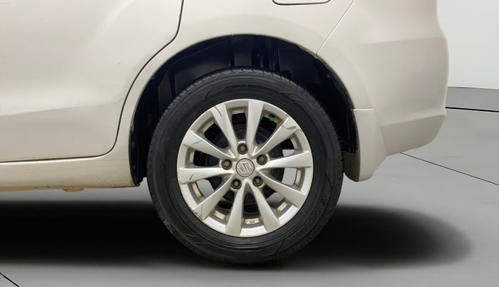 2014 Maruti Ertiga ZDI, Diesel, Manual, 93,357 km, Left Rear Wheel