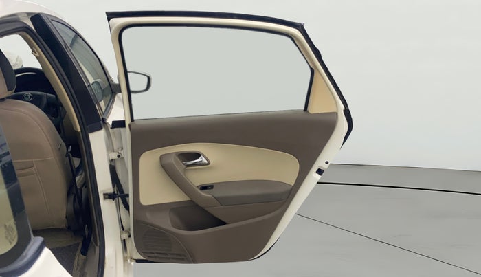 2012 Skoda Rapid AMBITION 1.6 TDI CR MT PLUS, Diesel, Manual, 1,10,617 km, RHS Rear Door