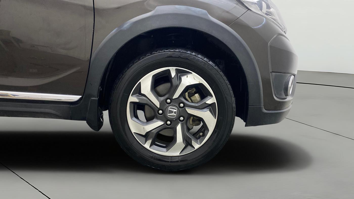 2018 Honda BR-V 1.5L I-VTEC VX, Petrol, Manual, 88,527 km, Right Front Wheel