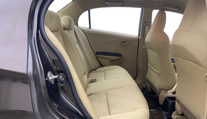 2016 Honda Amaze 1.2L I-VTEC SX, Petrol, Manual, 95,867 km, Right Side Rear Door Cabin