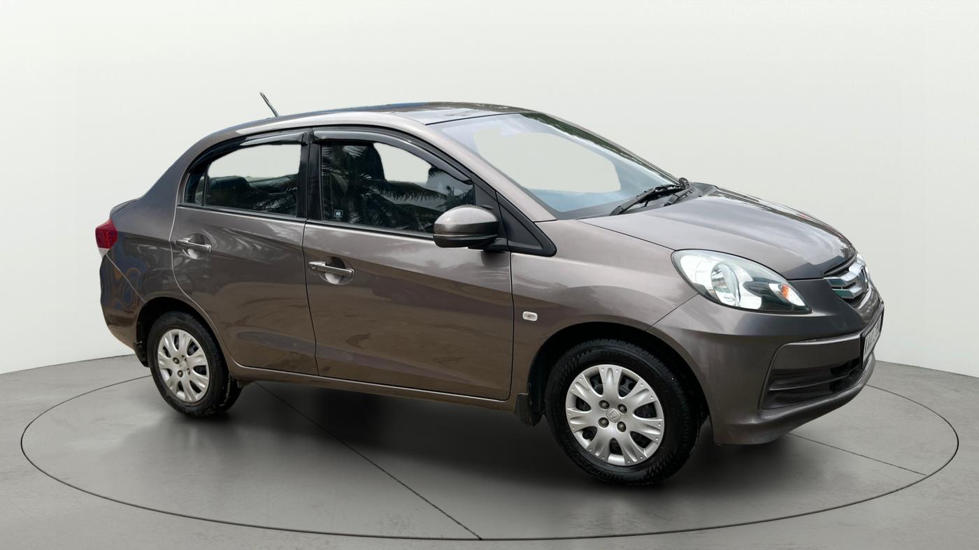 2015 Honda Amaze 1.2L I-VTEC S, Petrol, Manual, 48,976 km, Right Front Diagonal