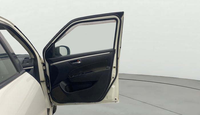 2012 Maruti Swift VDI, Diesel, Manual, 1,47,682 km, RHS Front Door