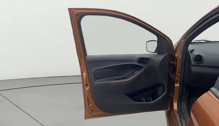 2021 Ford FREESTYLE TITANIUM PLUS 1.2 PETROL, Petrol, Manual, 52,791 km, LHS Front Door