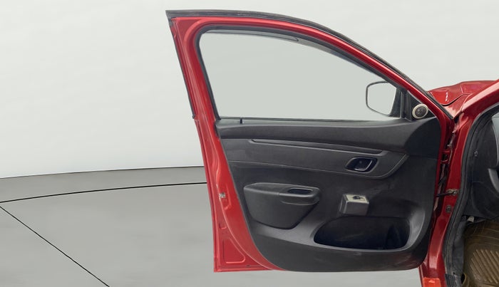 2018 Renault Kwid RXL, Petrol, Manual, 78,343 km, LHS Front Door