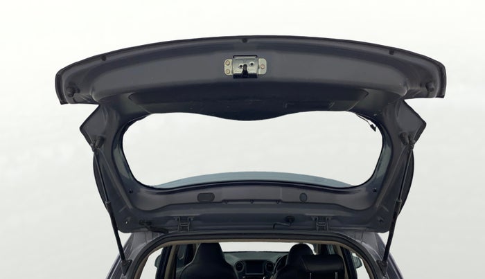 2018 Hyundai Grand i10 ASTA 1.2 KAPPA VTVT, Petrol, Manual, 1,15,563 km, Boot Door Open