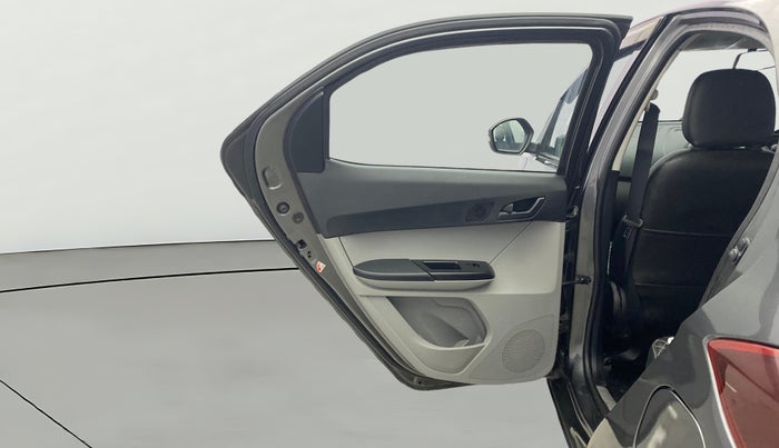 2021 Tata Tiago XT PETROL, Petrol, Manual, 97,121 km, LHS Rear Door