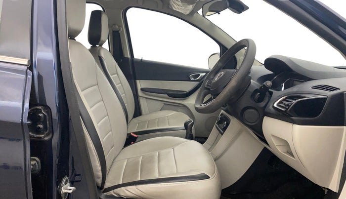 2022 Tata TIGOR XZ PLUS CNG, CNG, Manual, 27,920 km, Right Side Front Door Cabin