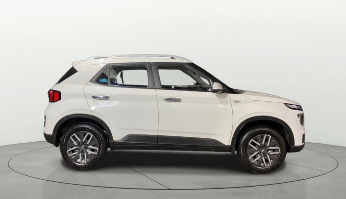 2024 Hyundai VENUE Executive 1.0 Turbo MT, Petrol, Manual, 8,305 km, Right Side View
