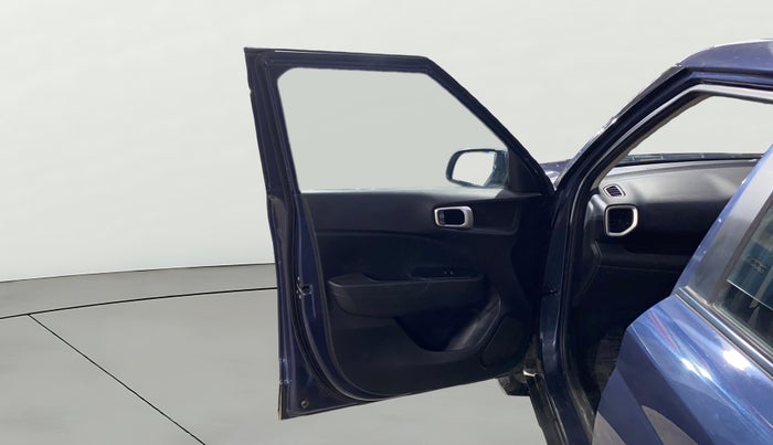 2022 Hyundai VENUE S (O) MT 1.5 CRDI, Diesel, Manual, 52,748 km, LHS Front Door