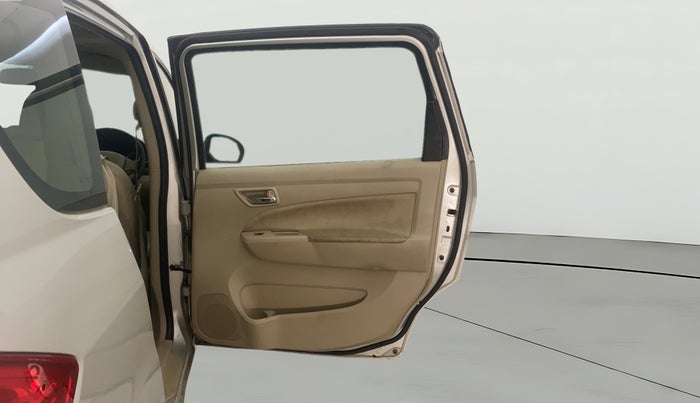 2016 Maruti Ertiga VXI CNG, CNG, Manual, 72,666 km, RHS Rear Door