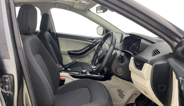 2020 Tata NEXON XZ PLUS (O) PETROL, Petrol, Manual, 86,350 km, Right Side Front Door Cabin