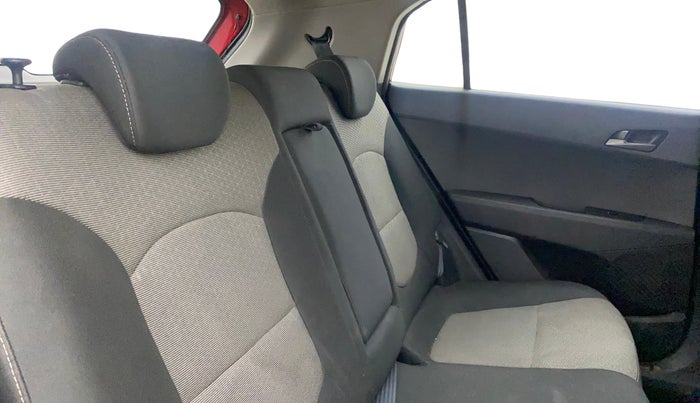 2016 Hyundai Creta SX PLUS 1.6 PETROL, Petrol, Manual, 73,582 km, Right Side Rear Door Cabin