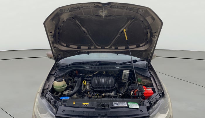 2018 Volkswagen Ameo TRENDLINE 1.0L, CNG, Manual, 1,32,995 km, Open Bonet