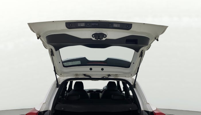 2023 Nissan MAGNITE XE, Petrol, Manual, 30,301 km, Boot Door Open