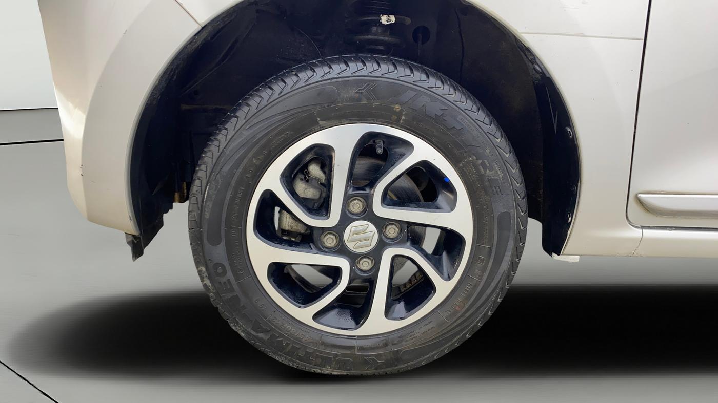 2023 Maruti Alto K10 VXI, Petrol, Manual, 21,033 km, Left Front Wheel