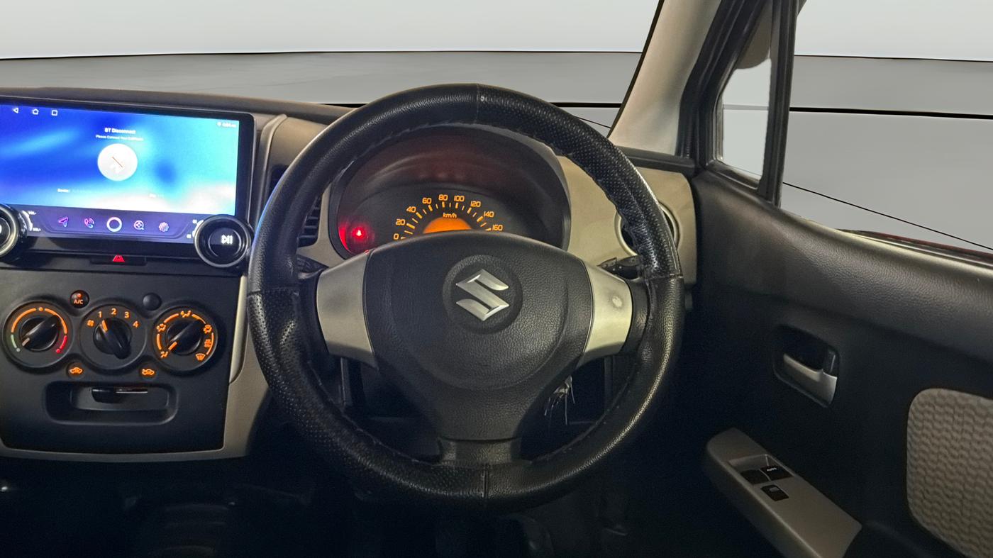 2017 Maruti Wagon R 1.0 LXI, Petrol, Manual, 42,678 km, Steering Wheel Close Up