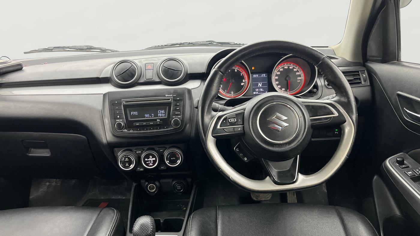 2018 Maruti Swift ZXI AMT, Petrol, Automatic, 59,177 km, Steering Wheel Close Up